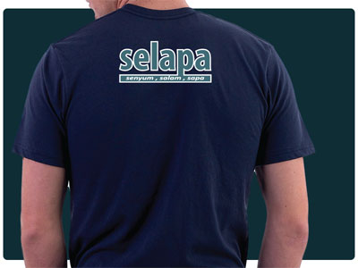 dotdotdot-selapa-kaos-belakang.jpg